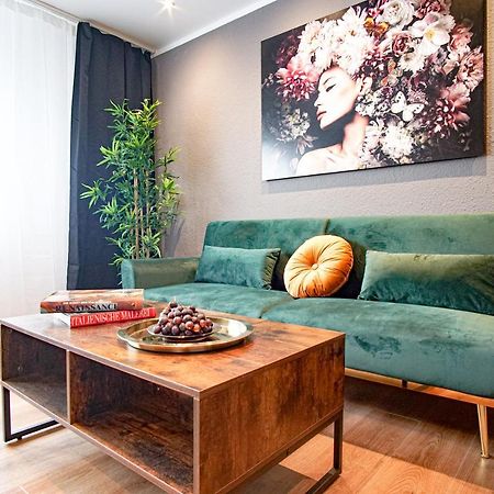 Apartment I Wi-Fi I Parkplatz I Balkon Essenfusion المظهر الخارجي الصورة