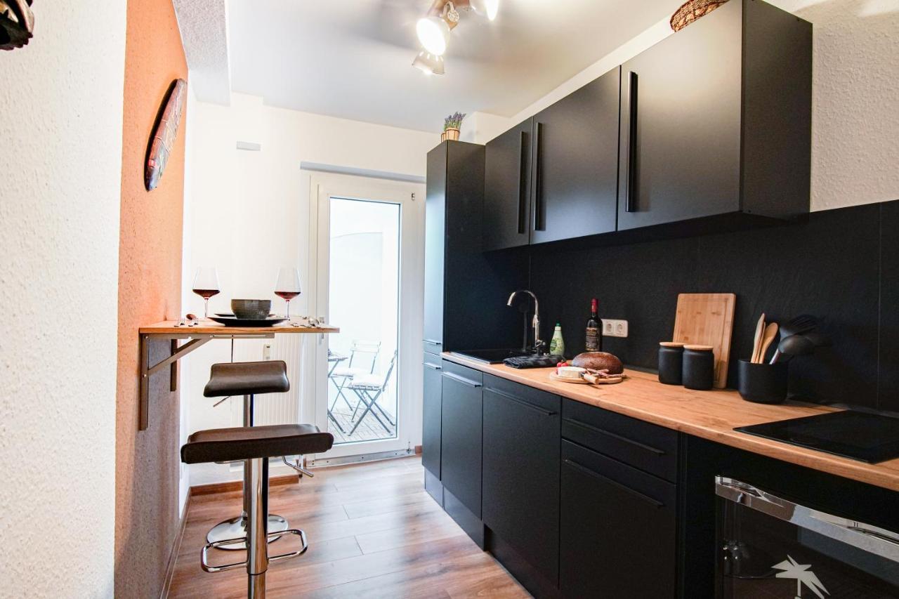 Apartment I Wi-Fi I Parkplatz I Balkon Essenfusion المظهر الخارجي الصورة