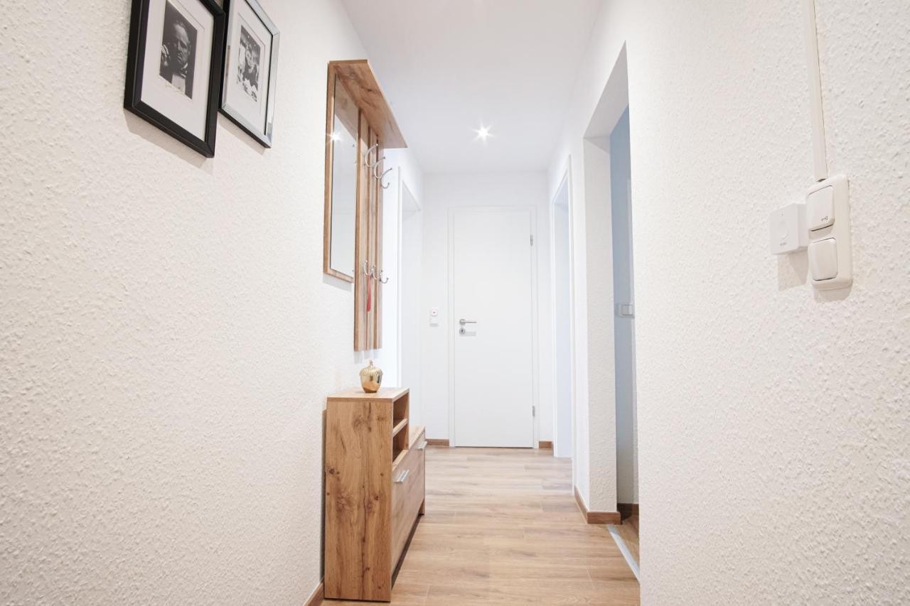 Apartment I Wi-Fi I Parkplatz I Balkon Essenfusion المظهر الخارجي الصورة
